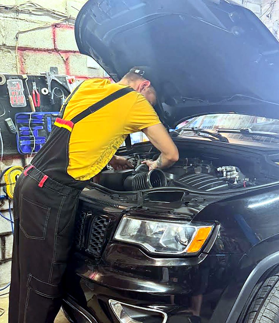 Ремонт двигуна Jeep Grand Cherokee — СТО SENSOR, Бровари